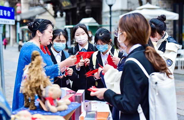 image013.jpg image013.jpg